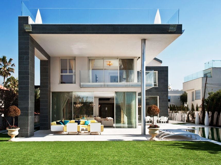 The most prestigious house in Israel. Luxurious villa for sale in Herzliya Pituach.